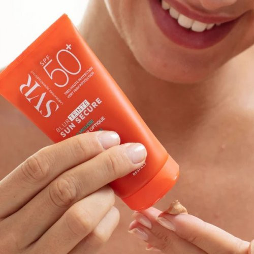 SVR Sun Secure Tinted Blur With SPF50 Veido kremas nuo saulės su spalva 50ml