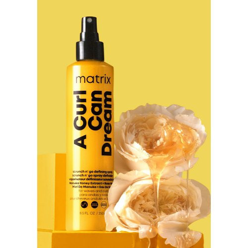 Matrix A Curl Can Dream Weightless Moisture Conditioner Kondicionierius banguotiems plaukams 300ml