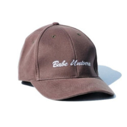 Babe Universe Cap With Logo Stilinga laisvalaikio kepurė Brown