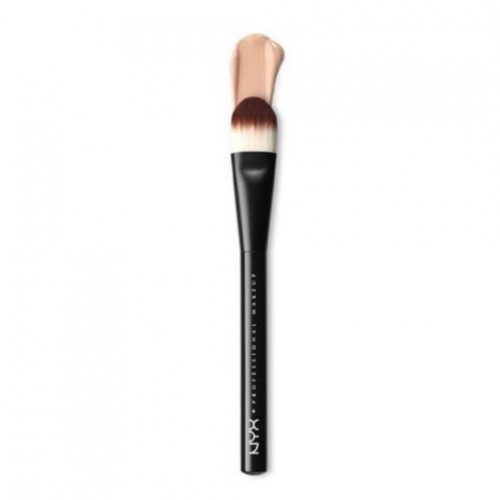 Nyx professional makeup Pro Flat Foundation Brush Šepetėlis skystai pudrai