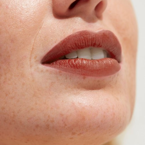 GOSH Copenhagen Luxury Rose Lips Lūpų dažai 001 Love