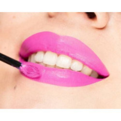 Nyx professional makeup Lip Lingerie XXL Matte Liquid Lipstick Matiniai lūpų dažai 4ml