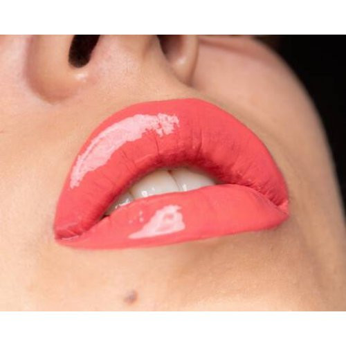 Nyx professional makeup Shine Loud Lip Shine Blizgūs lūpų dažai 3.4ml