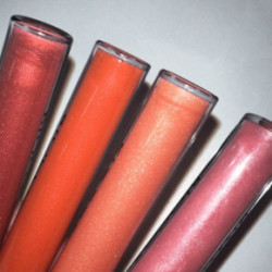 BIOCOS academy Tinted Lip Oil Drėkinamasis, atspalvį suteikiantis lūpų aliejus 5ml